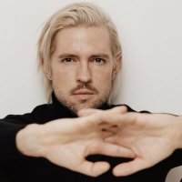 Markus Riva - Vardi Klusuma