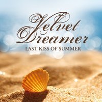 Velvet Dreamer - Summer Breeze