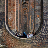 Diviners faet. Tom Bright - Hope