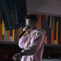 Tetramand feat. Darlet - SOTNI